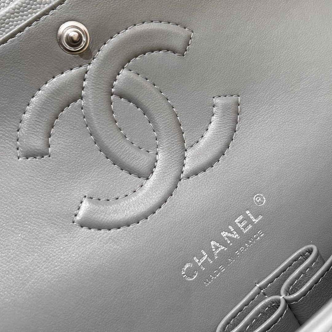 CH CLASSIC 11.12 HANDBAG 25.5 Small Grained Calfskin V Pattern Elephant Gray