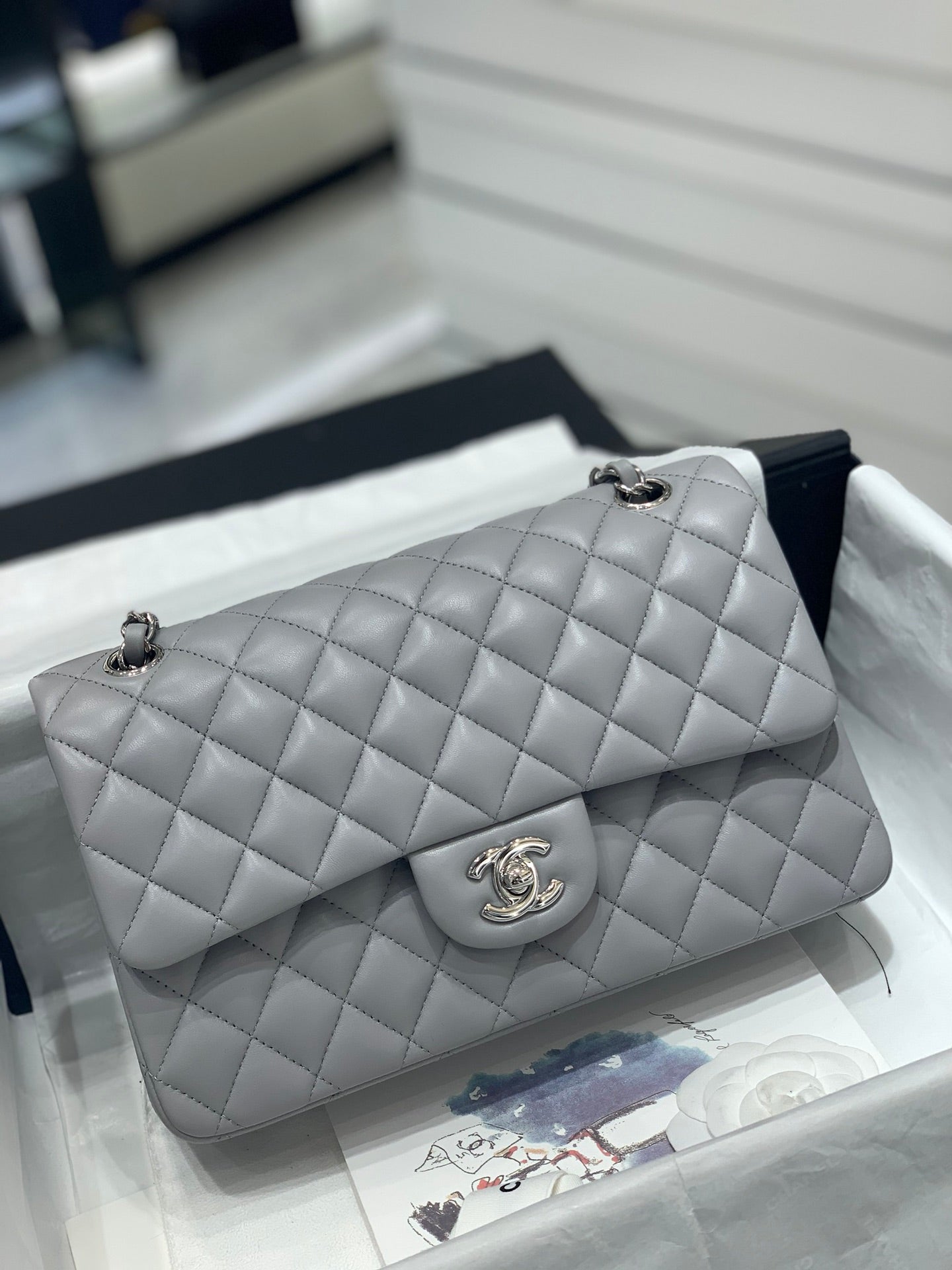 CH CLASSIC 11.12 HANDBAG