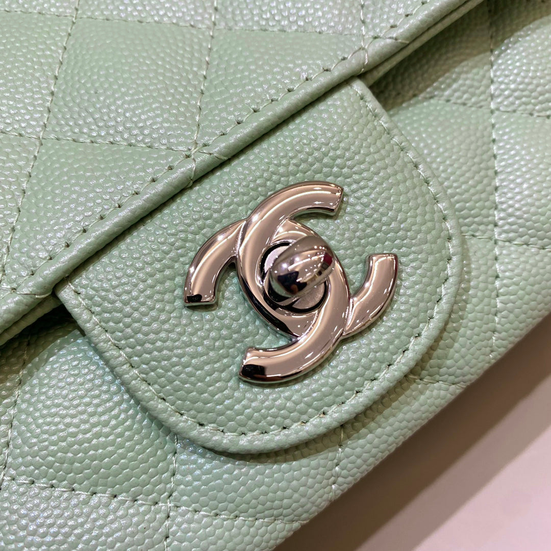 CH MINI CLASSIC HANDBAG 20 Small Grained Calfskin Matcha Green