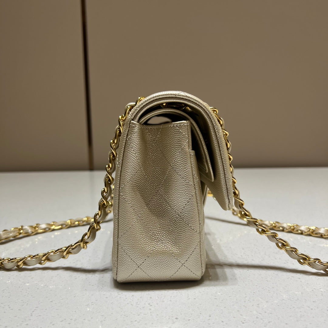 CH SMALL CLASSIC HANDBAG 23 Small Grained Calfskin Champagne Gold