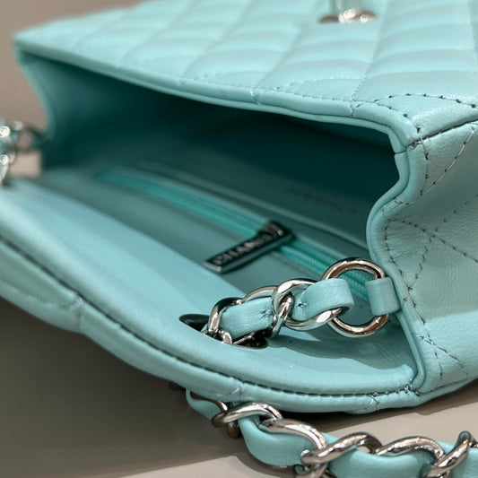CH MINI CLASSIC HANDBAG 20 Lambskin Tiffany Blue