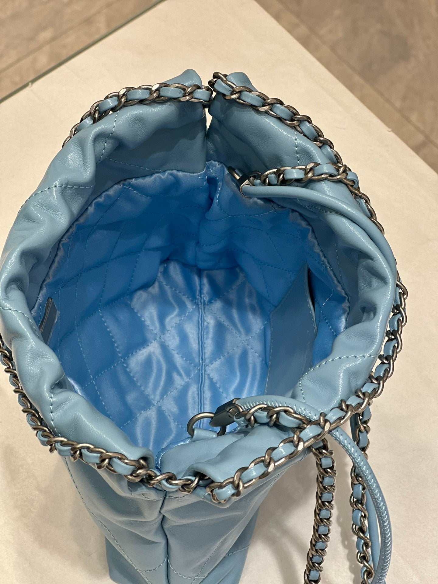 CH Hobo Bags MINI SAC 22