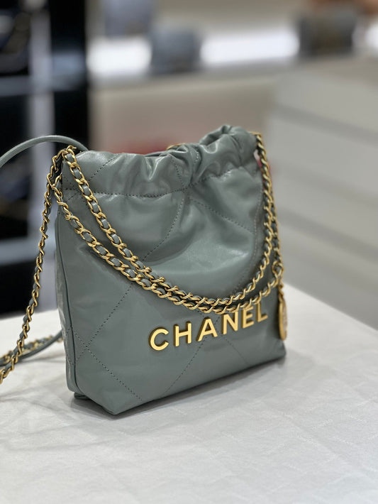 CH Hobo Bags MINI SAC 22