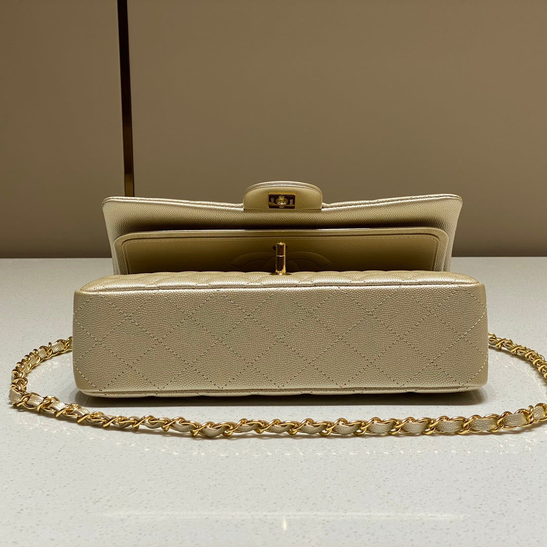 CH CLASSIC 11.12 HANDBAG 25.5 Small Grained Calfskin Champagne Gold