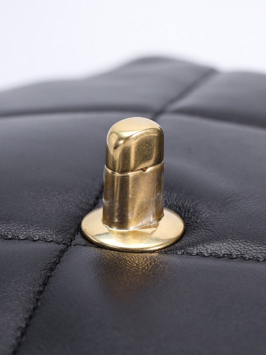 CH 19 LARGE HANDBAG 30 Lambskin Black