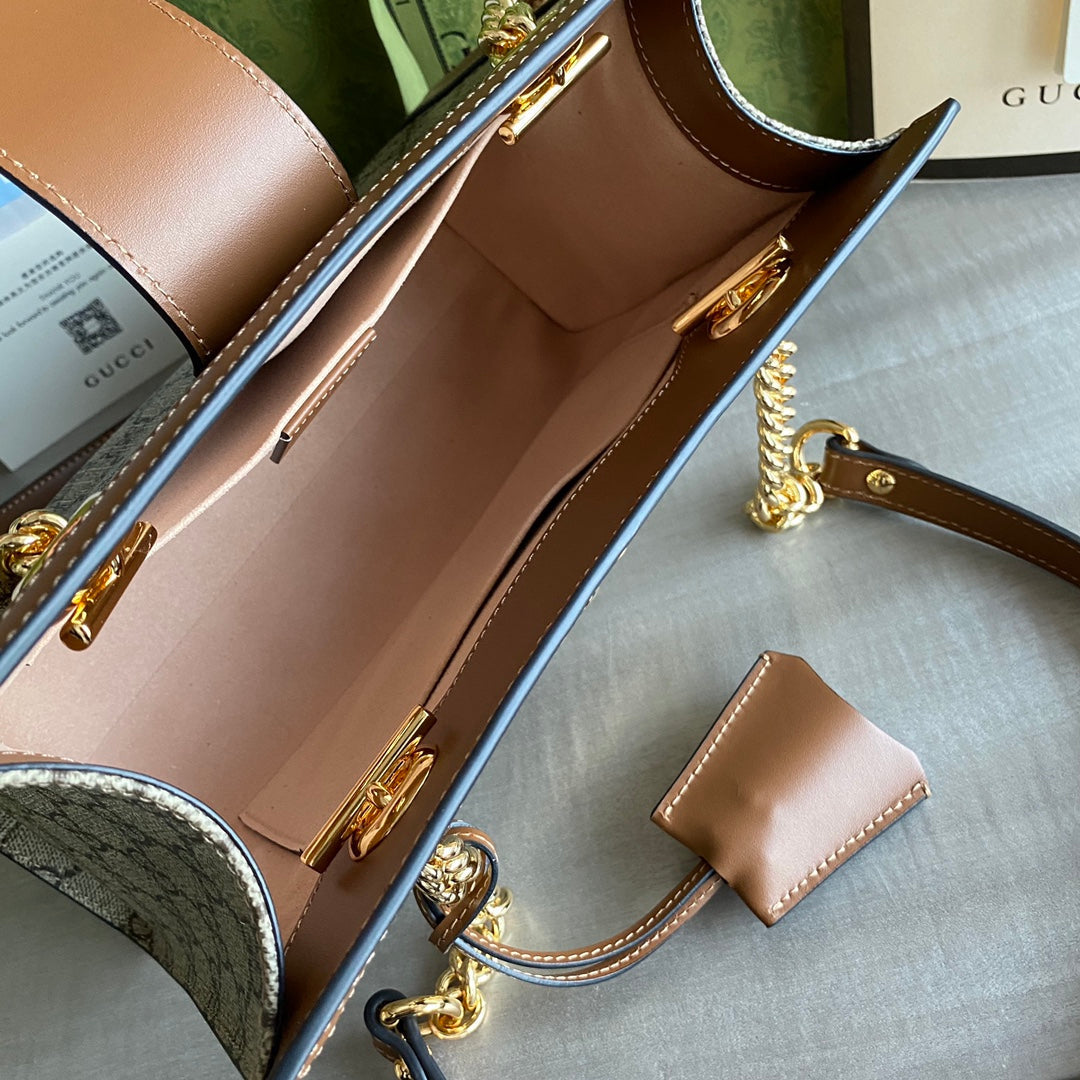 GC Padlock small shoulder bag Beige/ebony GG Supreme canvas, with brown leather detail