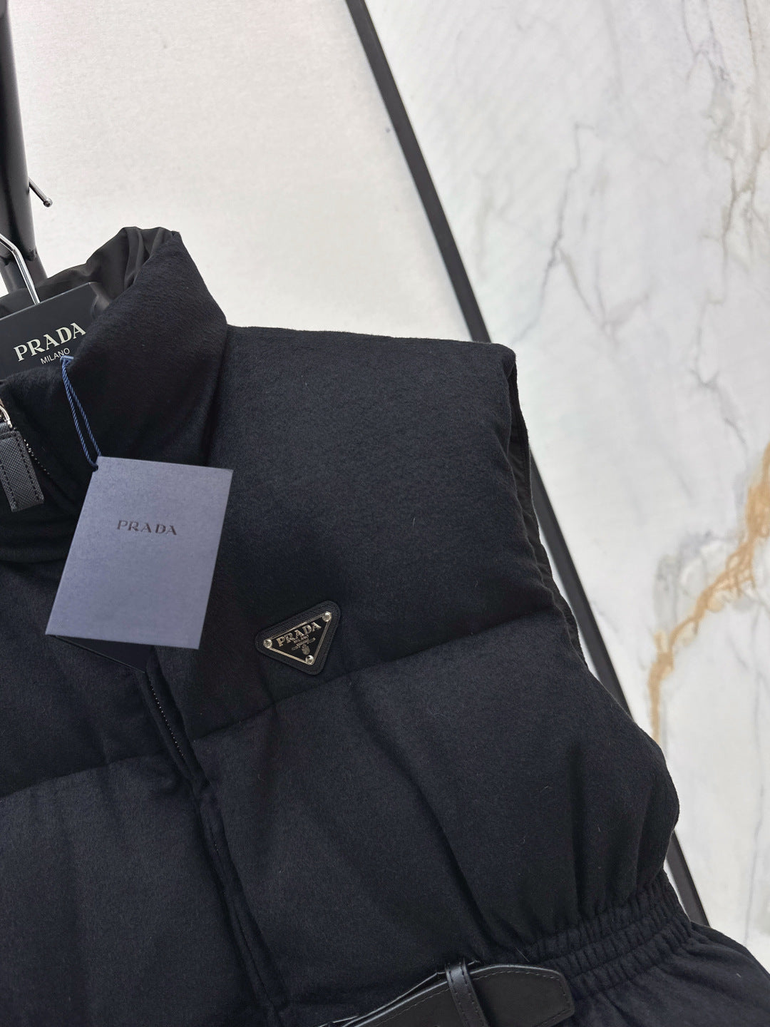 Pra New belt waist vest down jacket