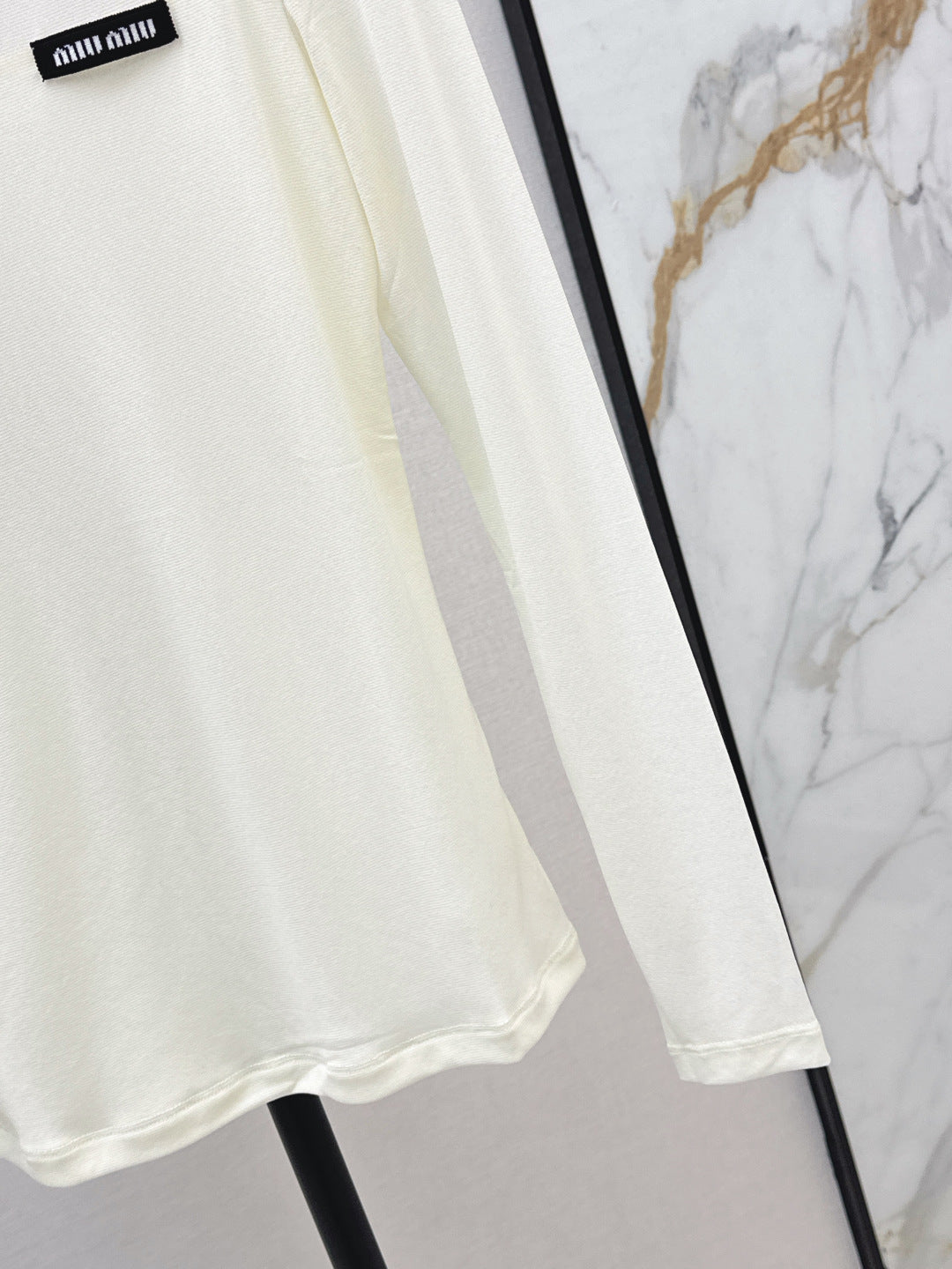 Miu NEW bottoming shirt