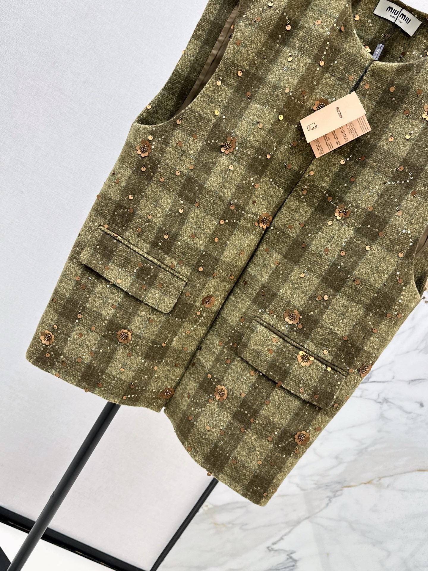 Miu NEW sequined vest
