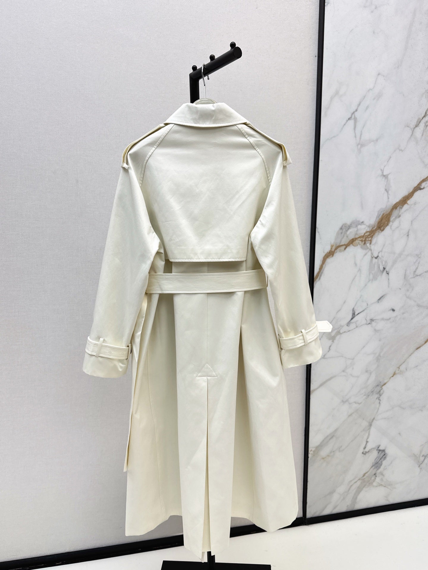 Bur NEW windbreaker jacket