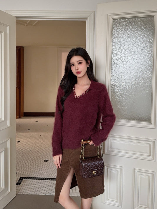 Chan NEW V-neck sweater