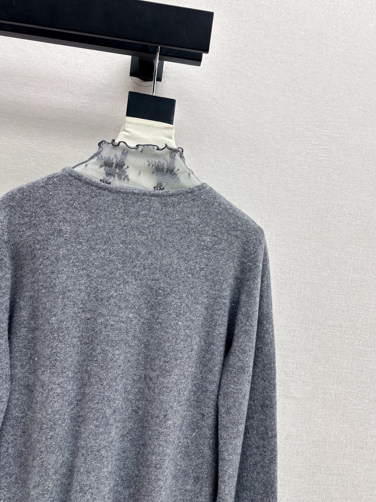 Es NEW Lace wool sweater