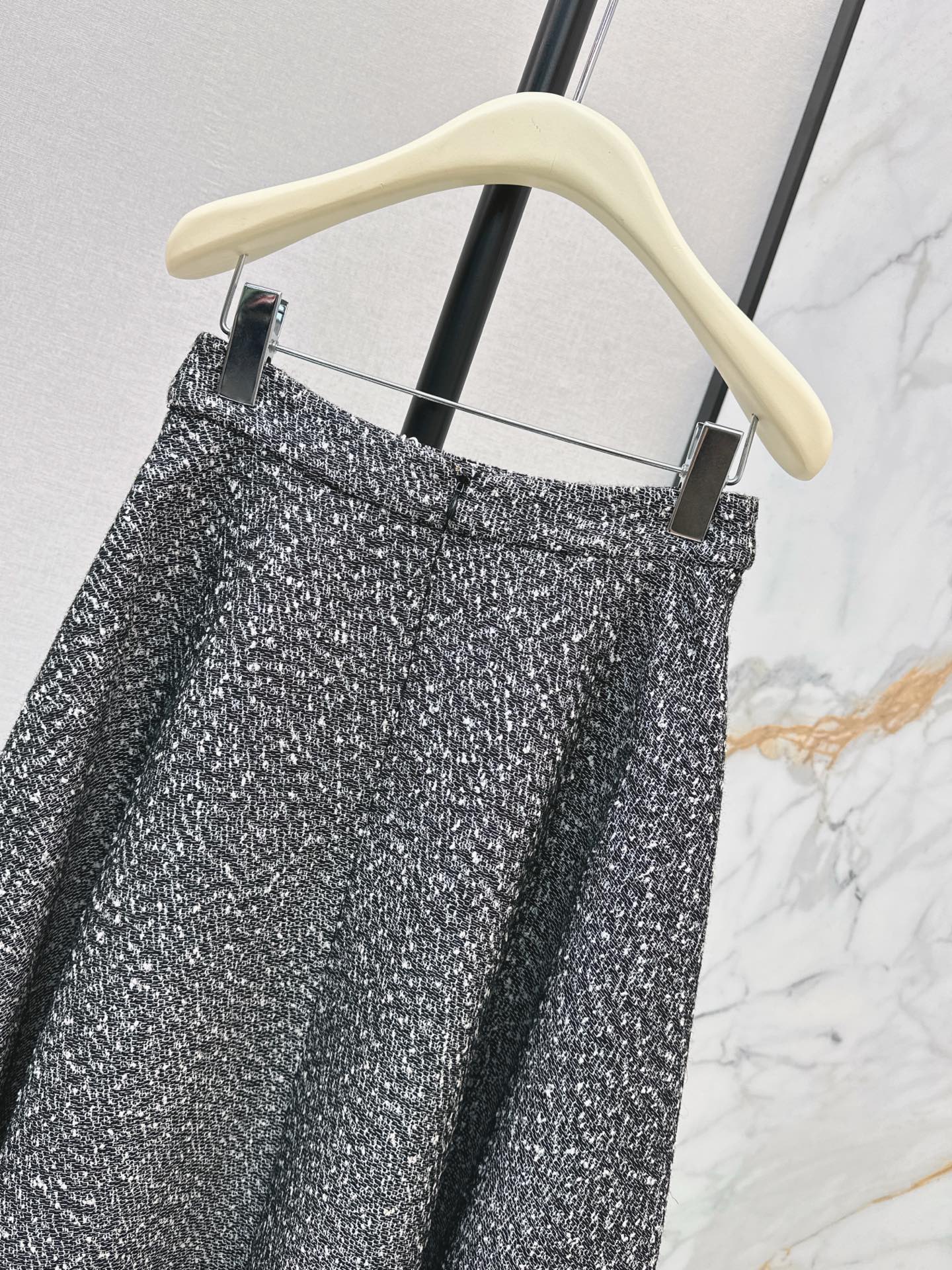 Schla NEW woven skirt