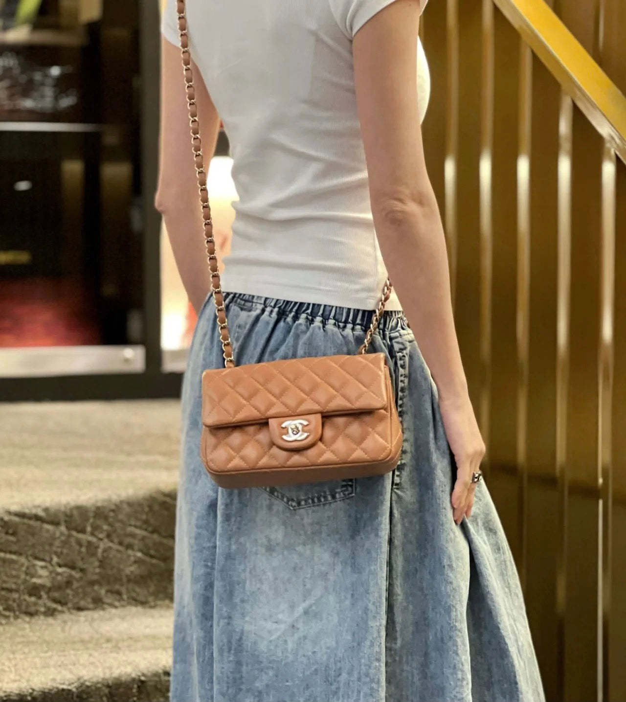 CH  MINI CLASSIC HANDBAG 20 Lambskin Gold Brown