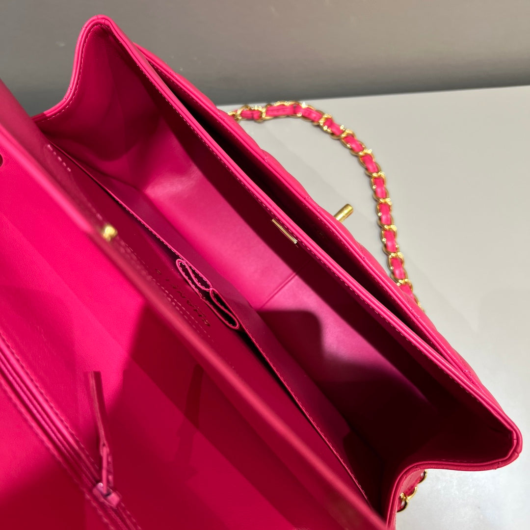 CH  LARGE CLASSIC HANDBAG 30 Lambskin Rose Red