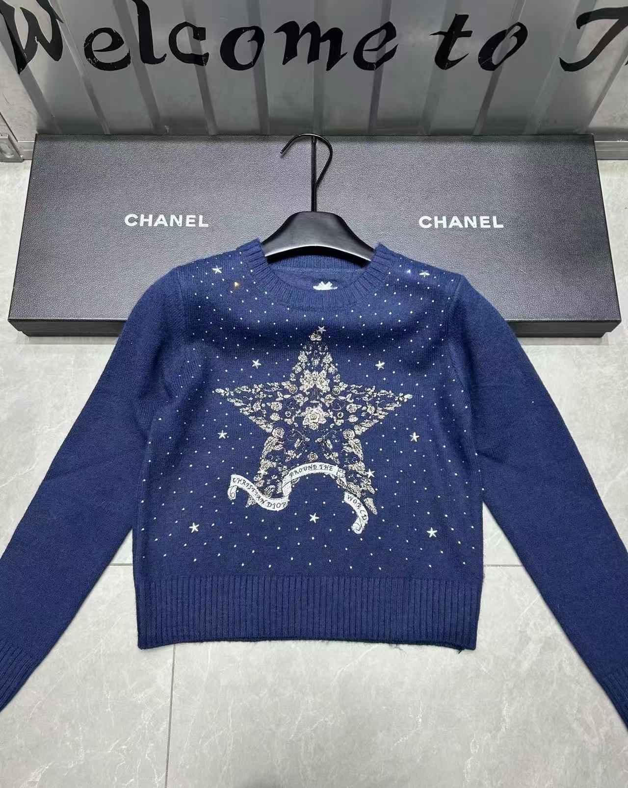 CD 25fw knitted sweater