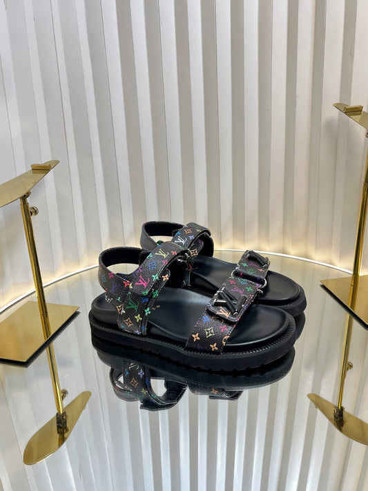 Louis slippers
