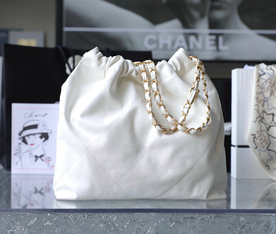 chan 22bag white