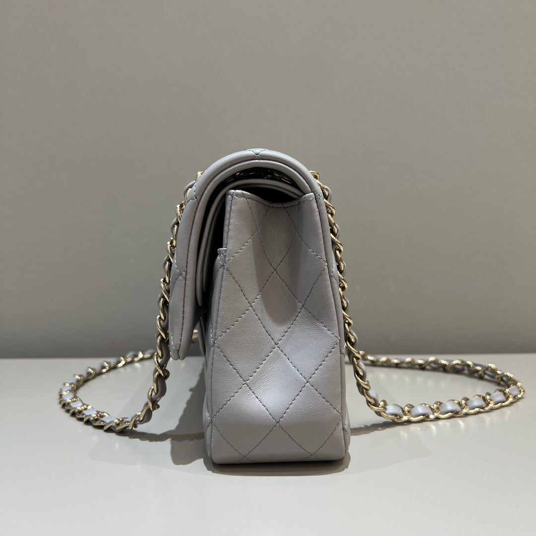 CH CLASSIC 11.12 HANDBAG 25.5 Lambskin Dove Gray