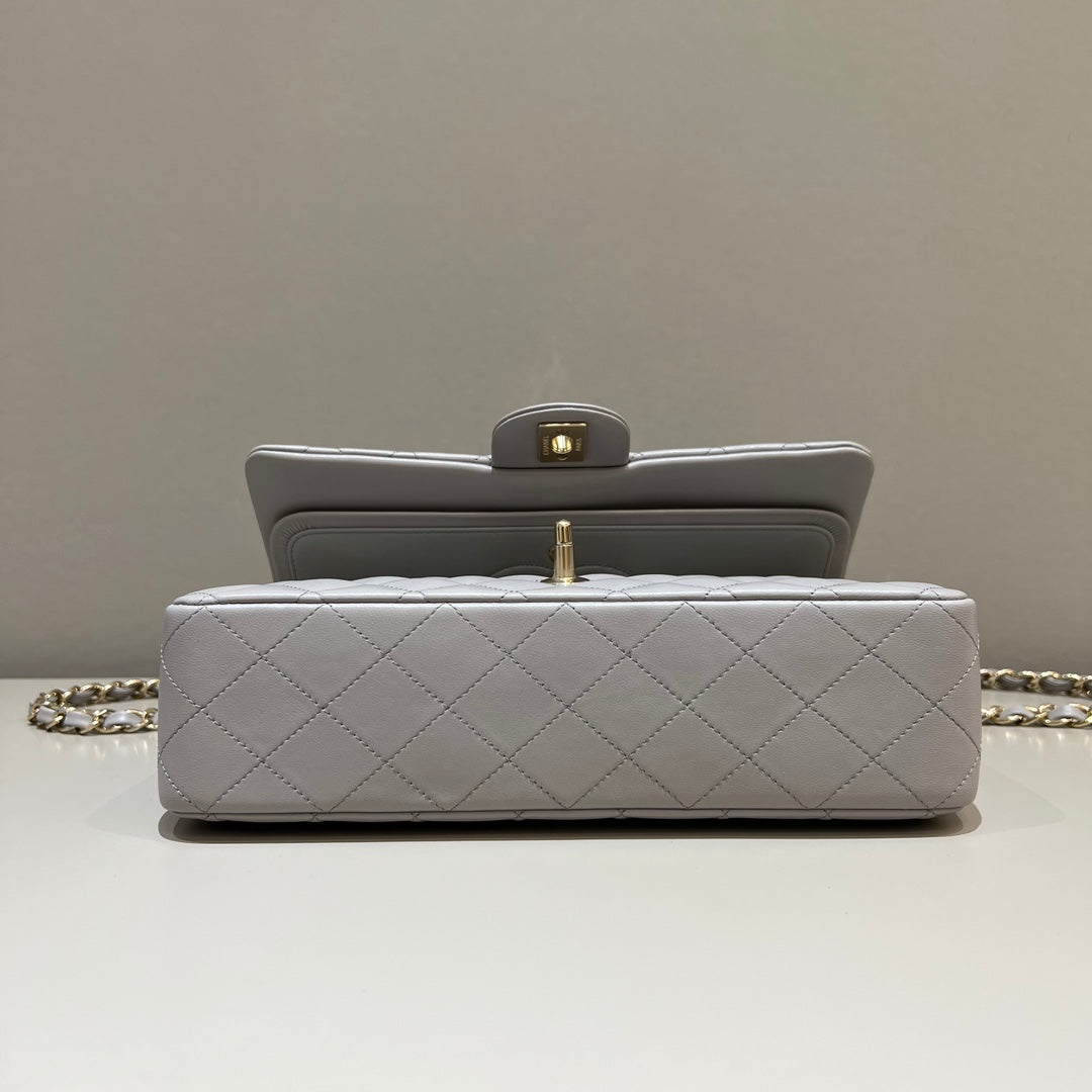 CH CLASSIC 11.12 HANDBAG 25.5 Lambskin Dove Gray