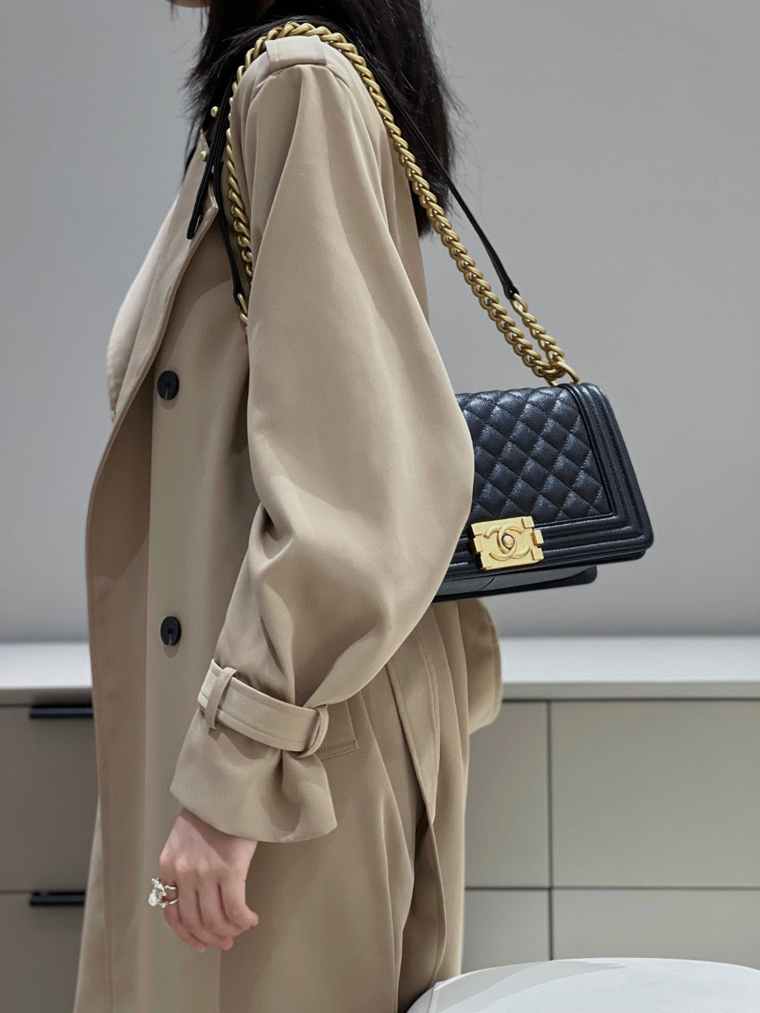 CH BOY HANDBAG 25 Small Grained Calfskin Black