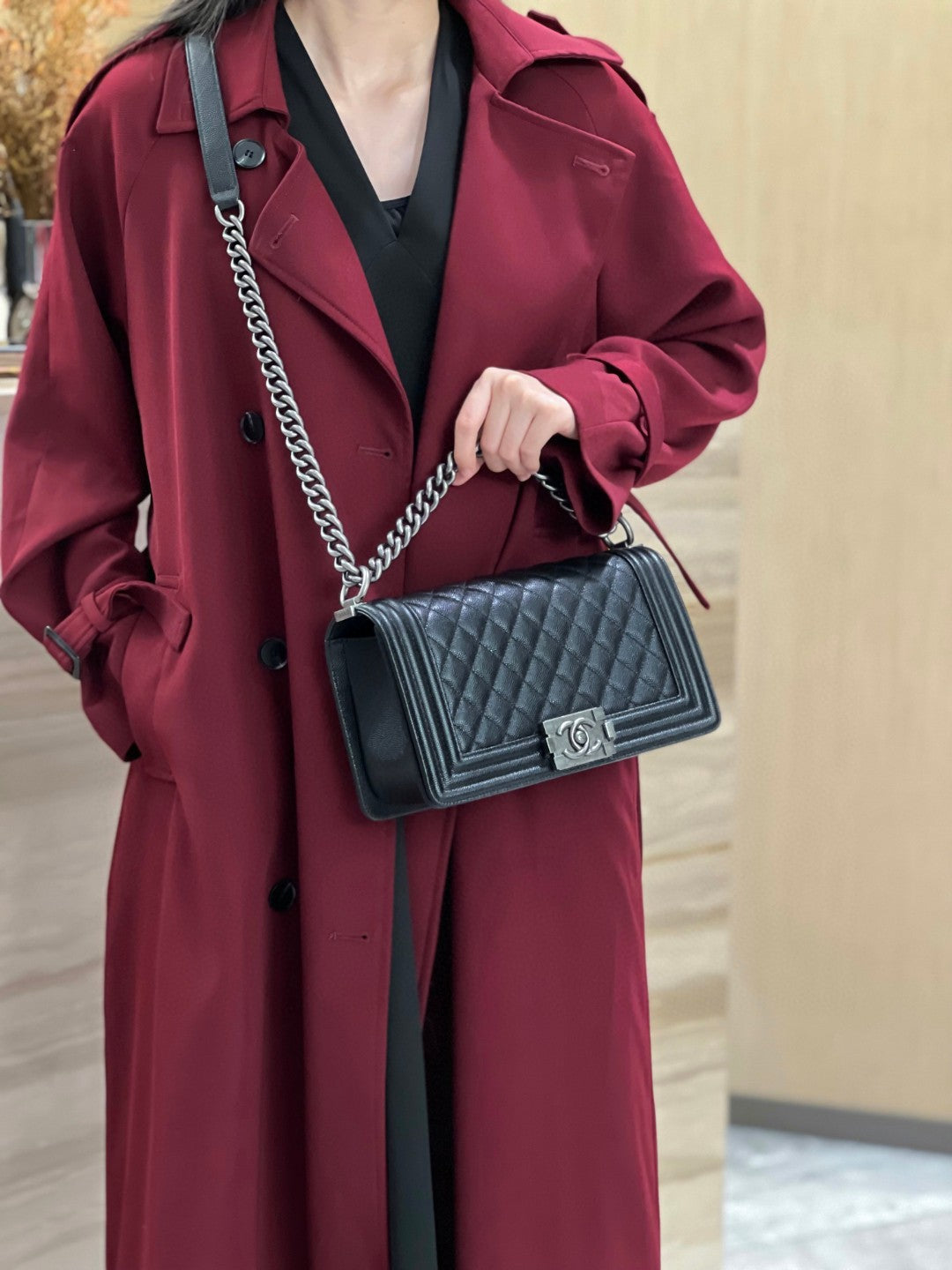 CH BOY HANDBAG 25 Small Grained Calfskin Black