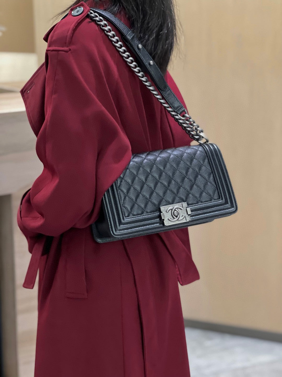 CH BOY HANDBAG 25 Small Grained Calfskin Black