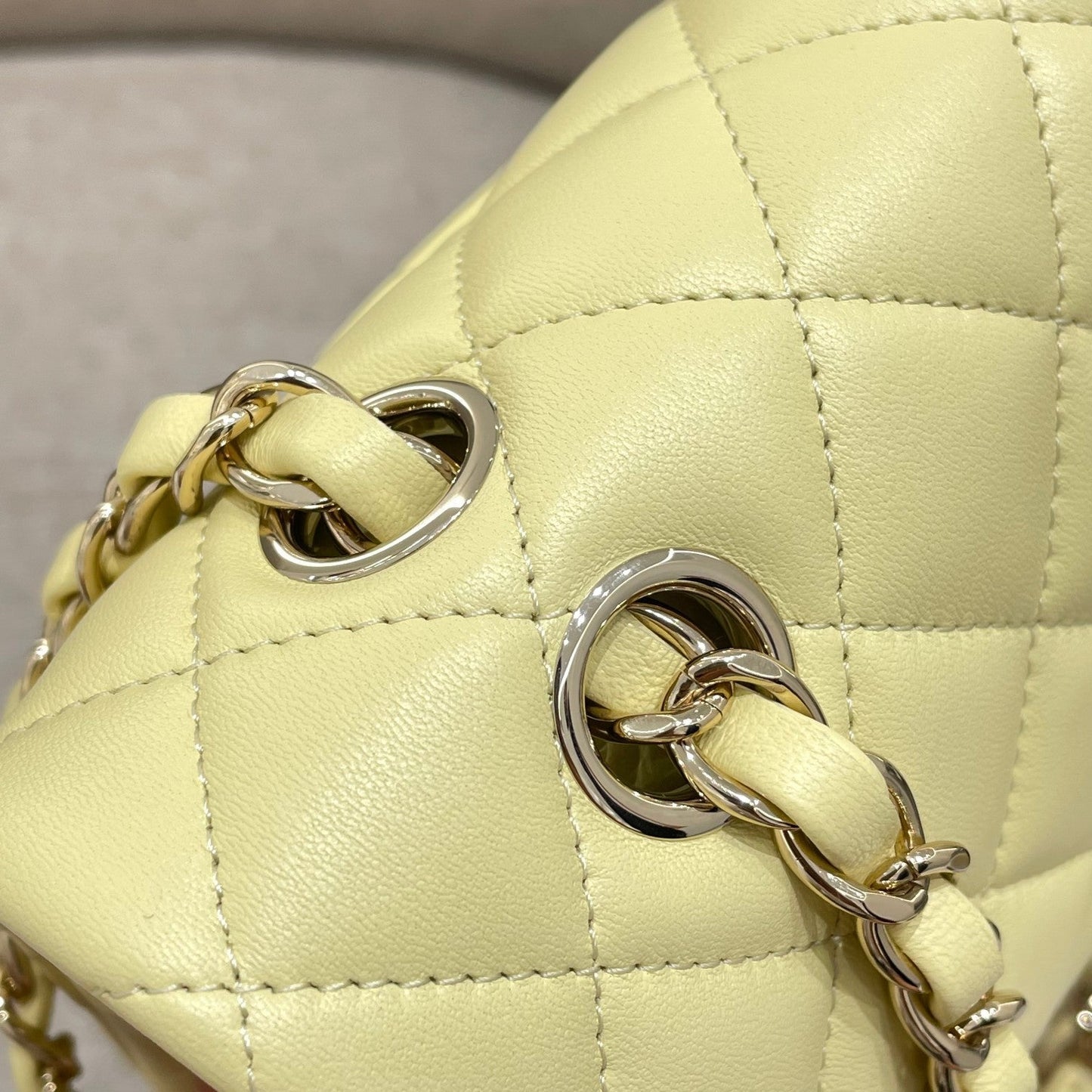 CH  SMALL CLASSIC HANDBAG 23 Lambskin Chicken Yellow