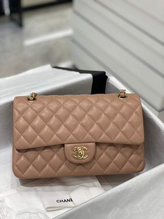 CH CLASSIC 11.12 HANDBAG