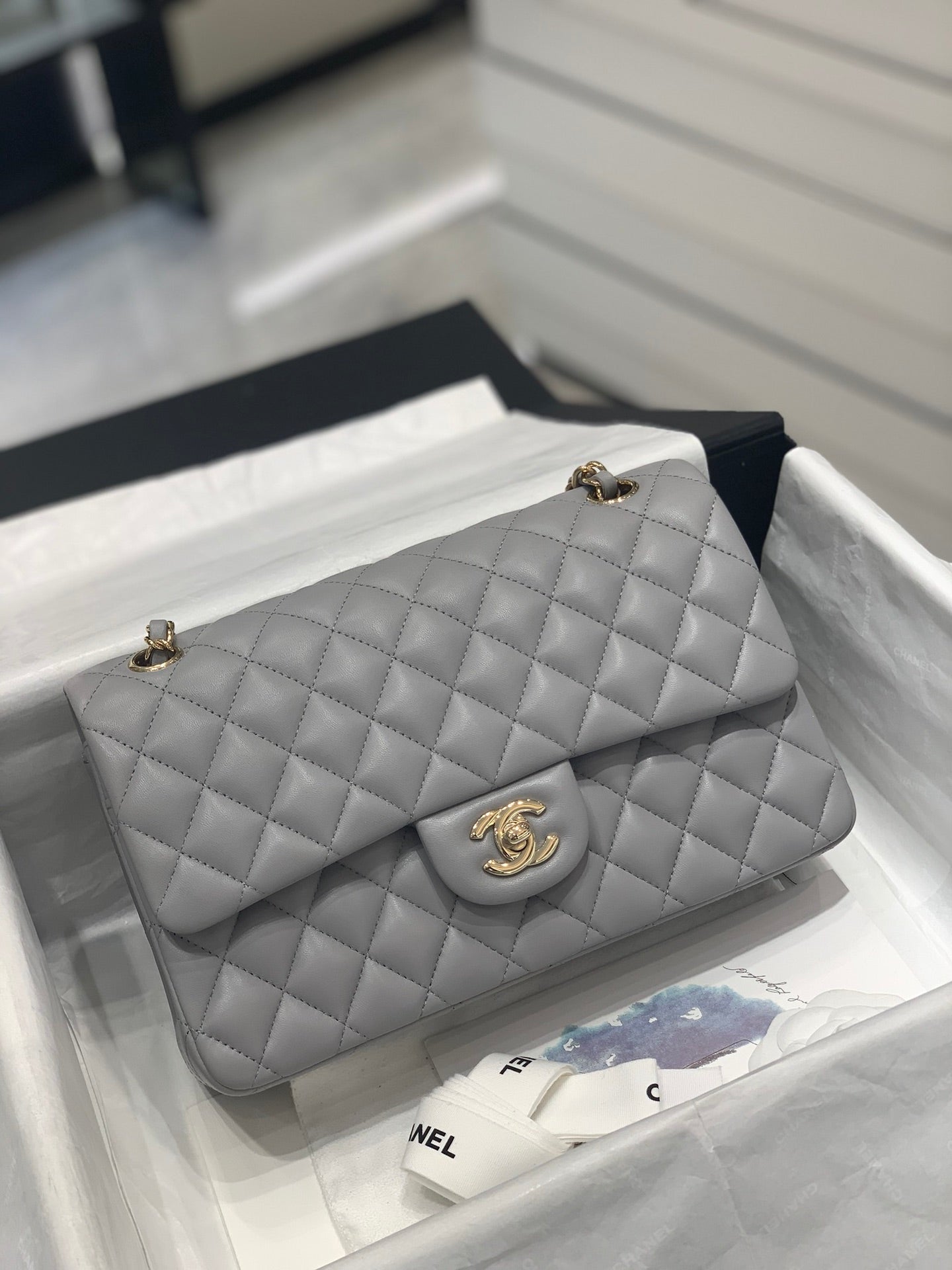 CH CLASSIC 11.12 HANDBAG