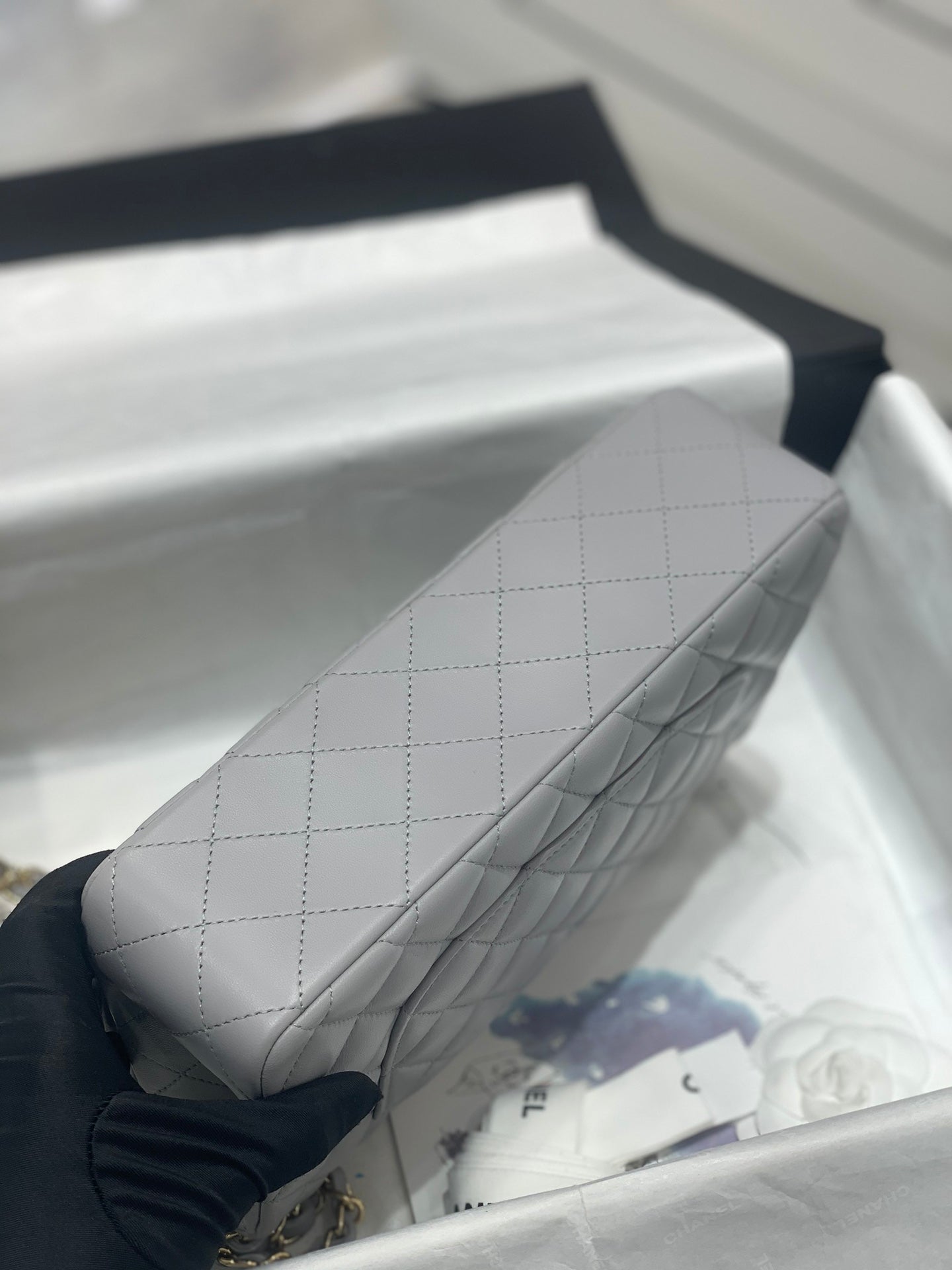 CH CLASSIC 11.12 HANDBAG