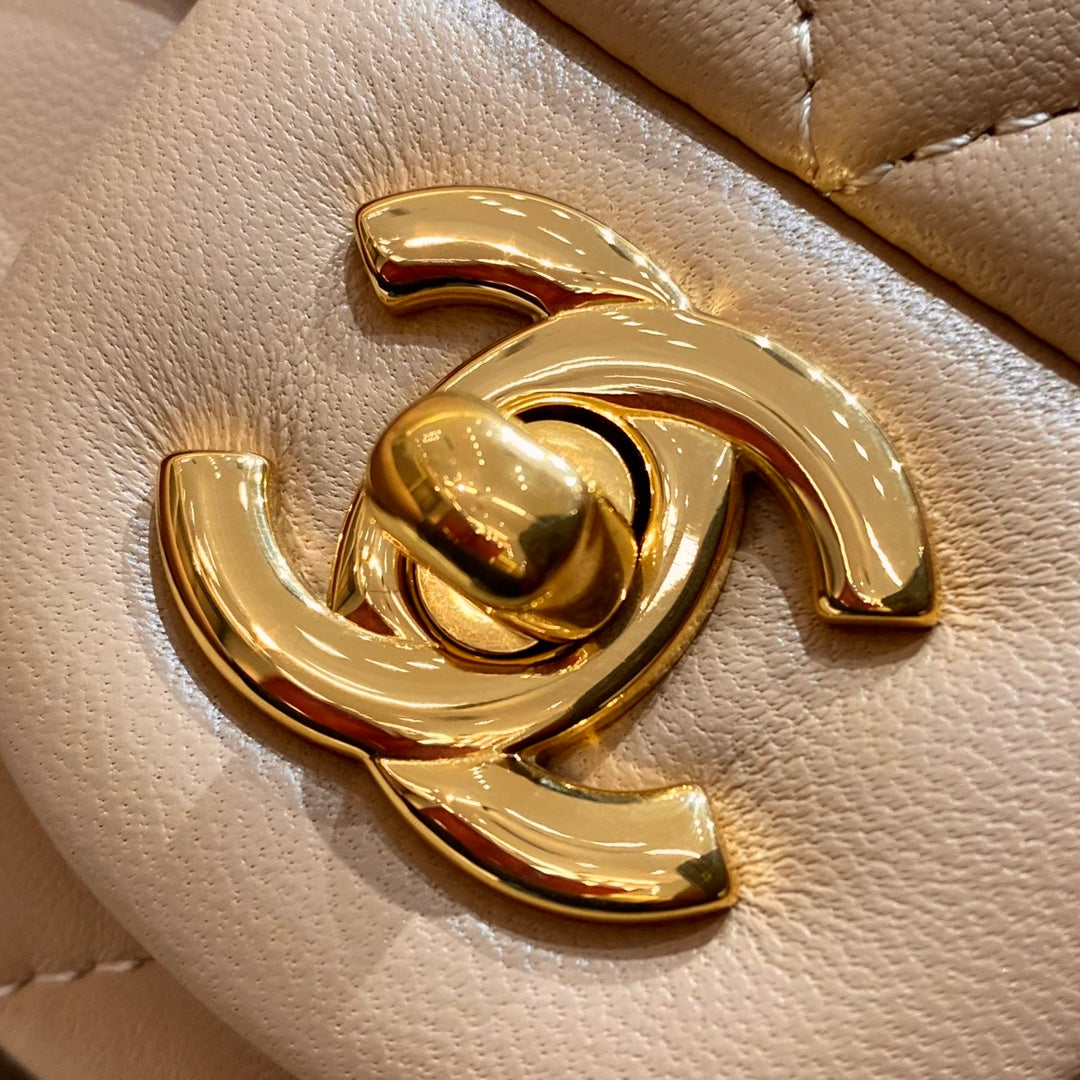 CH  MINI CLASSIC HANDBAG 20 Lambskin Chai (Teas)