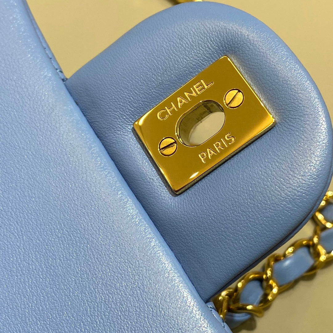 CH MINI CLASSIC HANDBAG 20 Lambskin Denim Blue