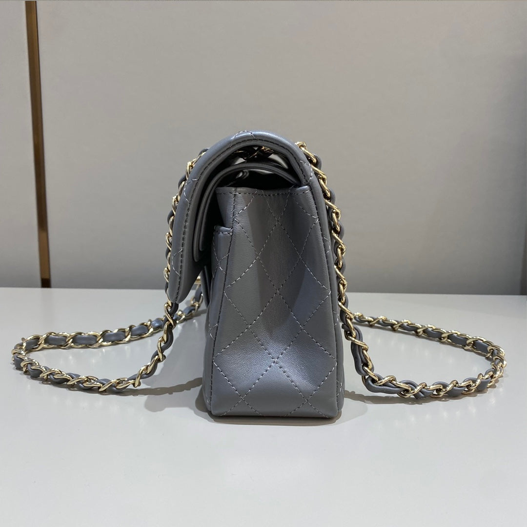 CH  SMALL CLASSIC HANDBAG 23 Lambskin High-grade Gray