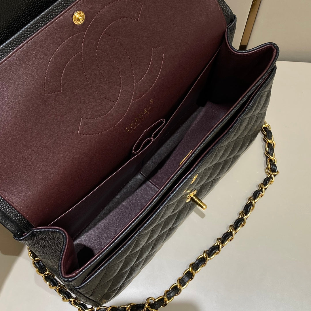 CH  LARGE CLASSIC HANDBAG 30 Grained Calfskin Black