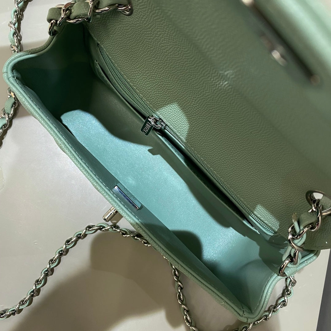 CH MINI CLASSIC HANDBAG 20 Small Grained Calfskin Matcha Green