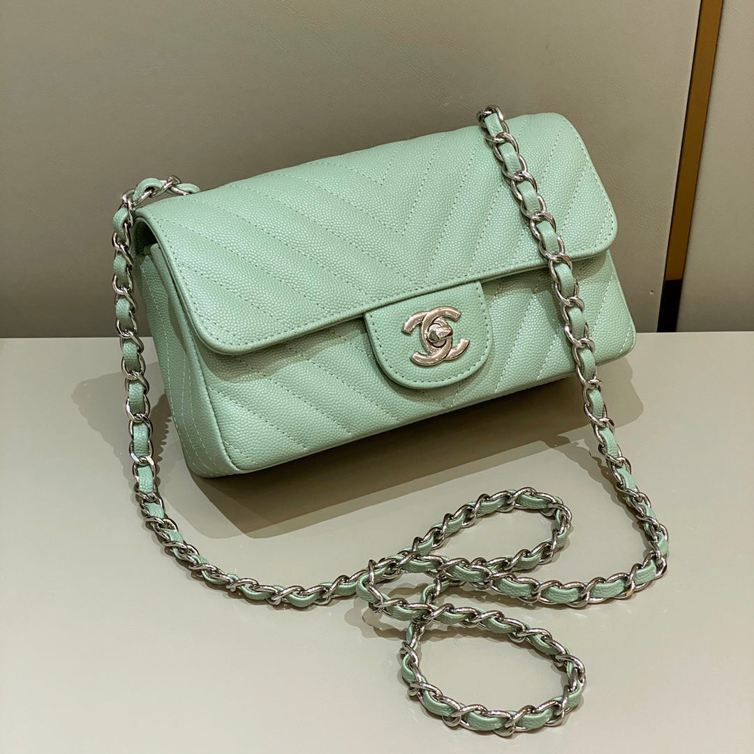 CH  MINI CLASSIC HANDBAG 20 Small Grained Calfskin V Pattern Matcha Green