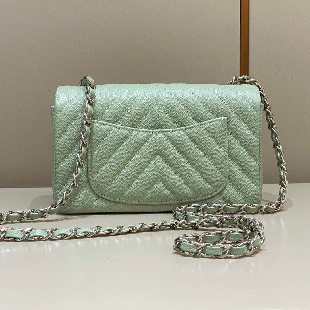 CH  MINI CLASSIC HANDBAG 20 Small Grained Calfskin V Pattern Matcha Green