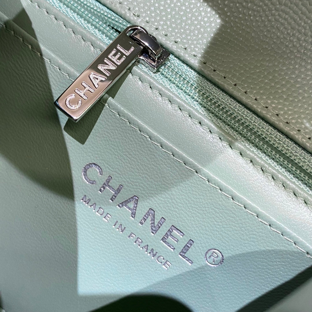 CH  MINI CLASSIC HANDBAG 20 Small Grained Calfskin V Pattern Matcha Green