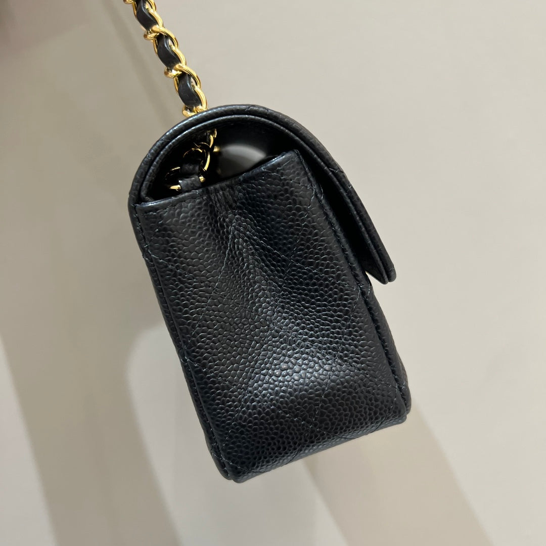 CH MINI CLASSIC HANDBAG 20 Grained Calfskin Black(With Edges)