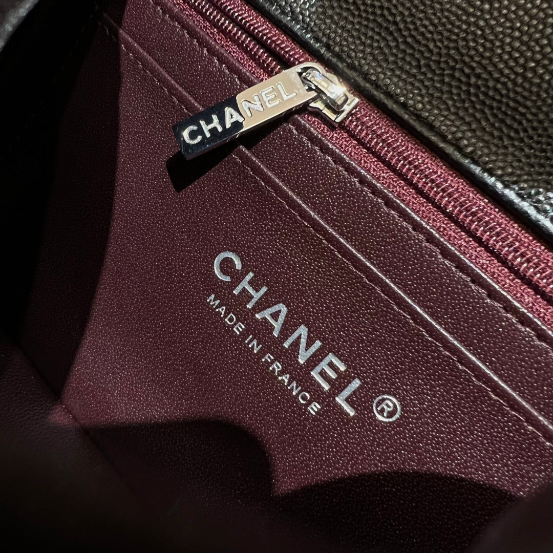 CH  MINI CLASSIC HANDBAG 20 Small Grained Calfskin Black