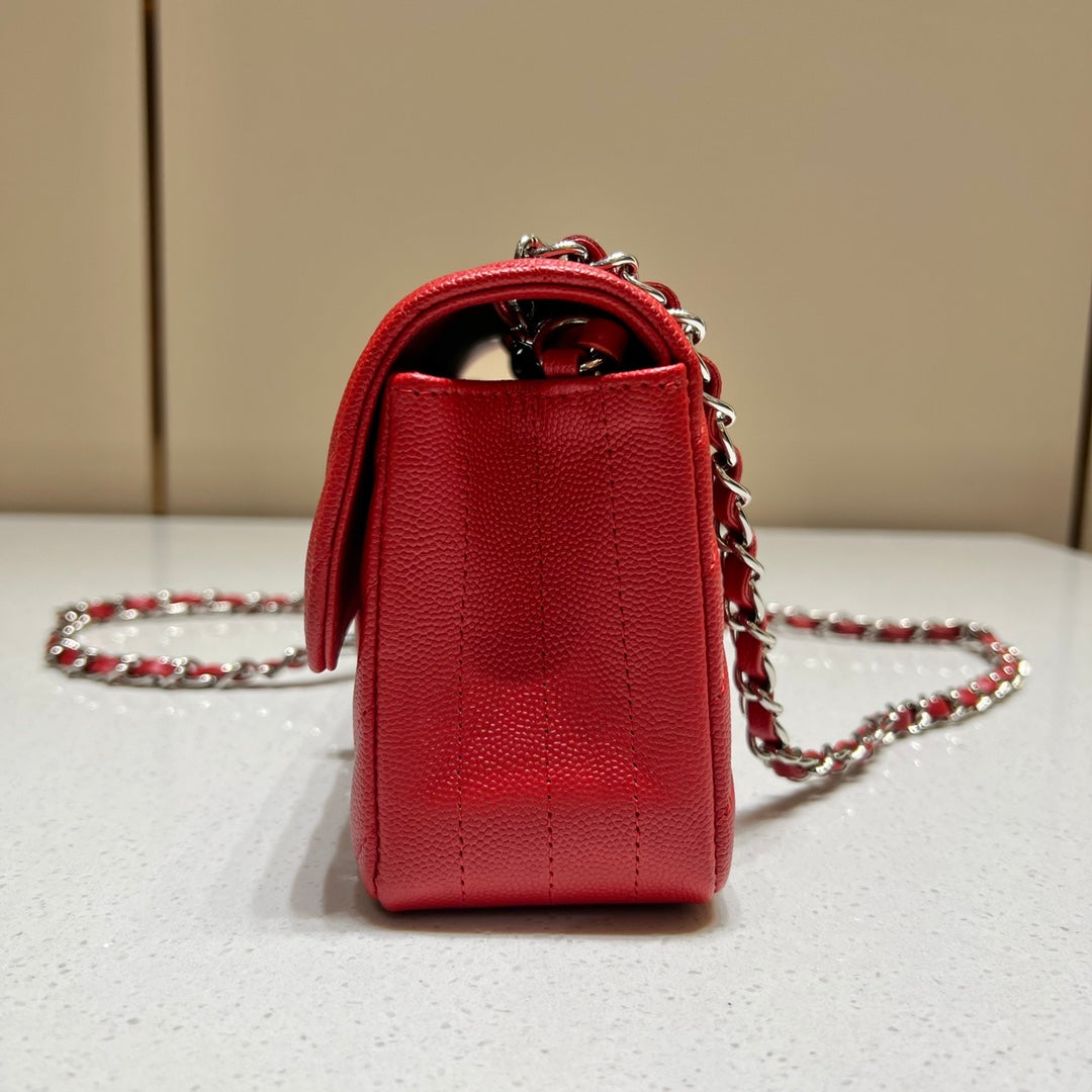 CH MINI CLASSIC HANDBAG 20 Small Grained Calfskin V Pattern Red