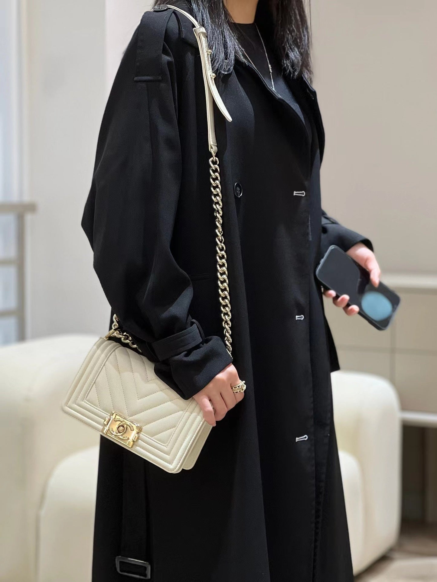 CH SMALL BOY HANDBAG 20 Small Grained Calfskin V Pattern Ivory White