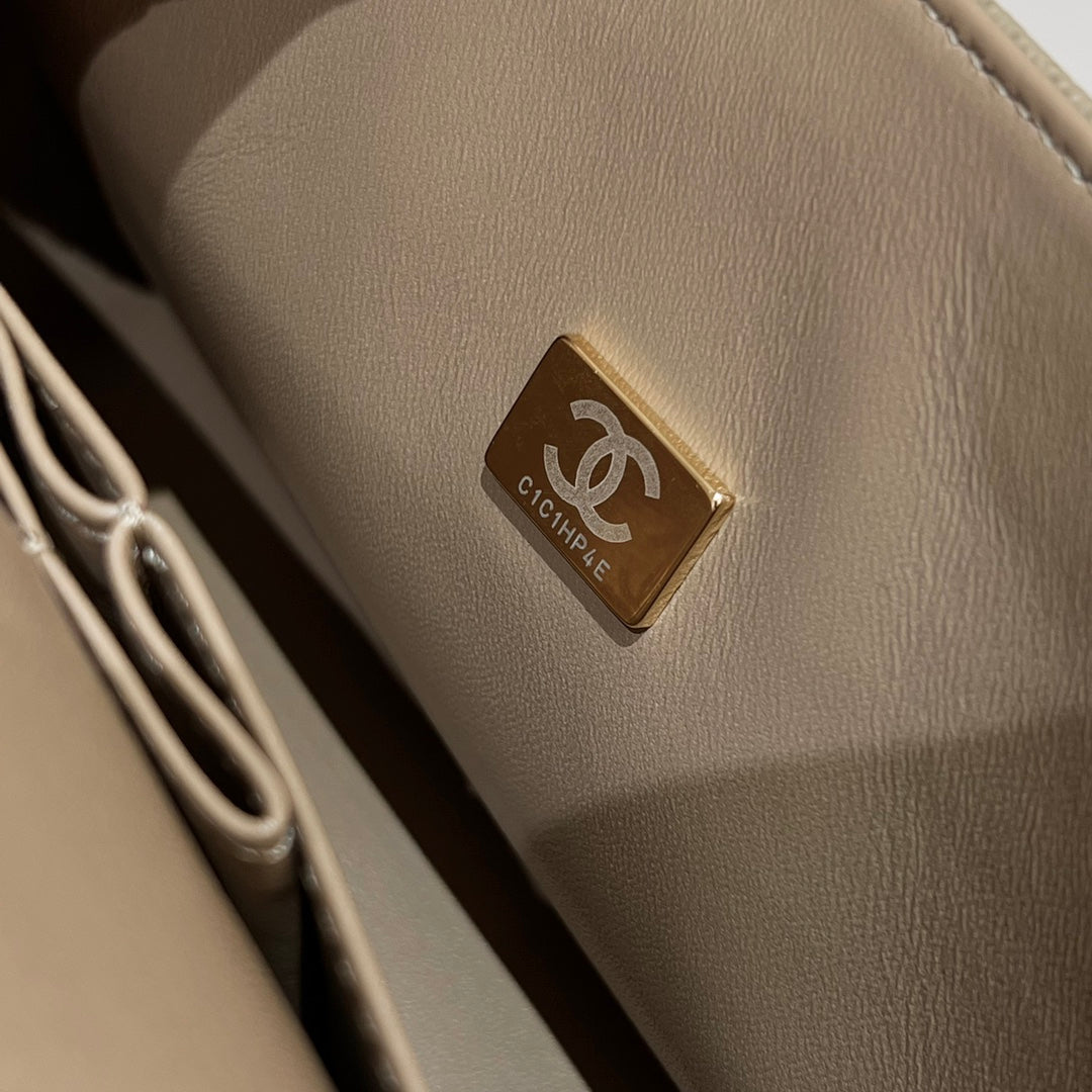 CH SMALL CLASSIC HANDBAG 23 Small Grained Calfskin Chai (Teas)