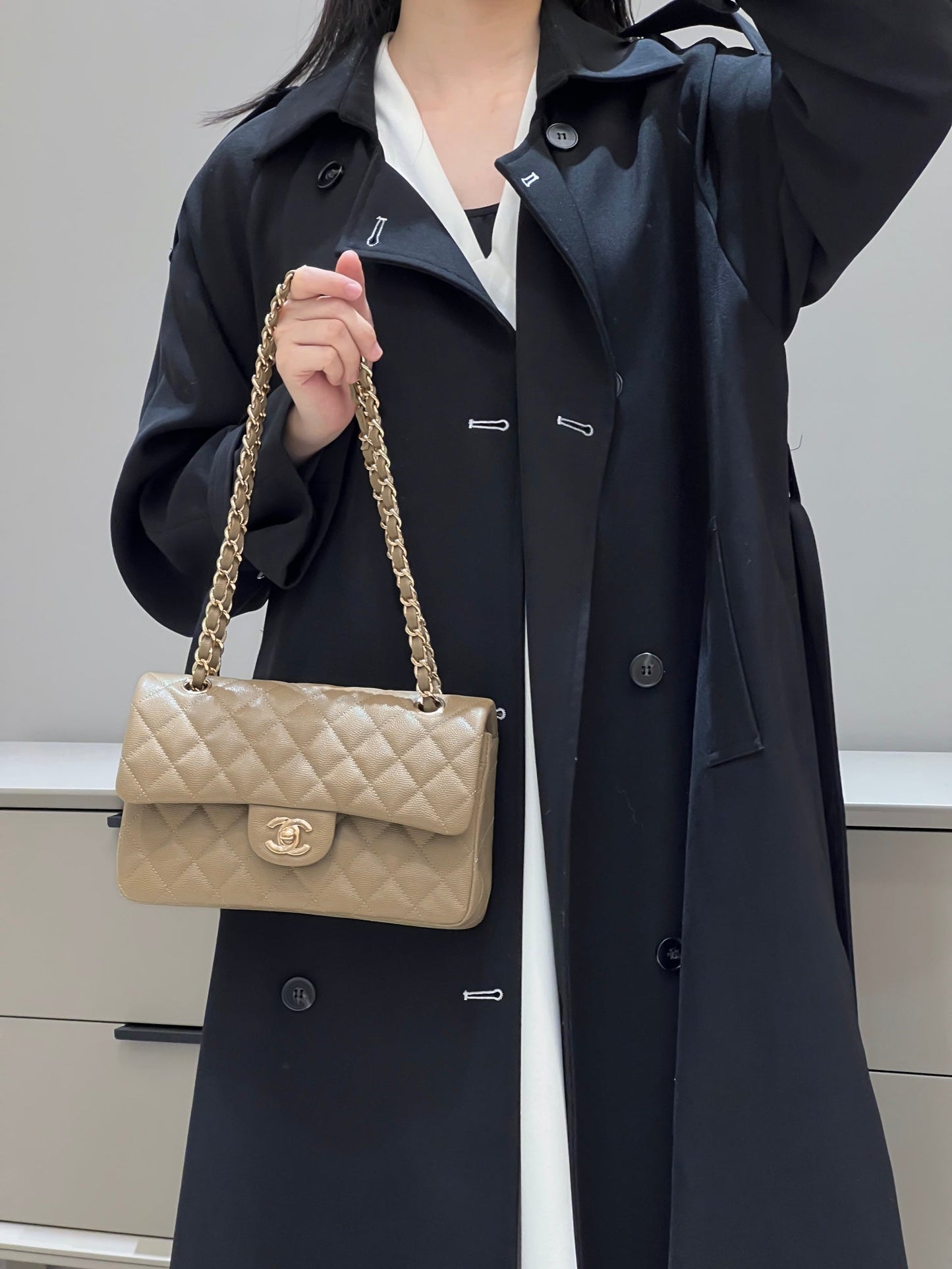 CH SMALL CLASSIC HANDBAG 23 Small Grained Calfskin Chai (Teas)