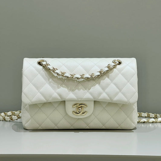 CH  SMALL CLASSIC HANDBAG 23 Small Grained Calfskin Ivory White