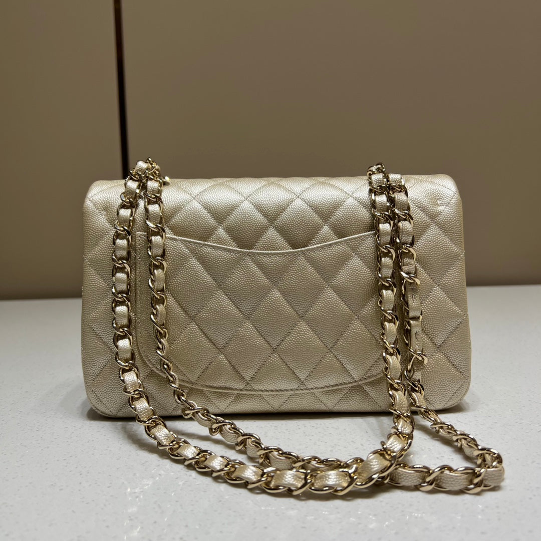 CH SMALL CLASSIC HANDBAG 23 Small Grained Calfskin Champagne Gold