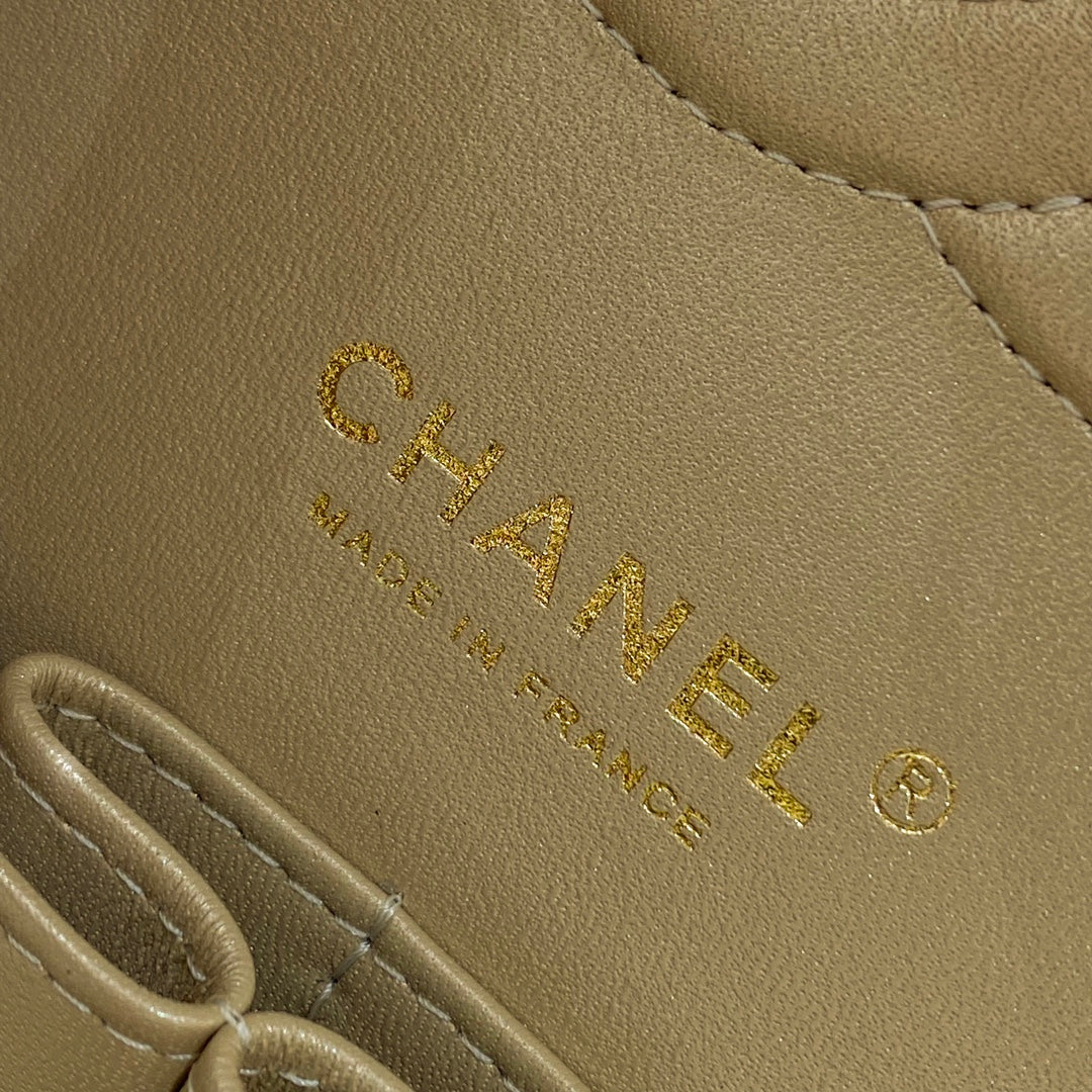 CH SMALL CLASSIC HANDBAG 23 Small Grained Calfskin Champagne Gold