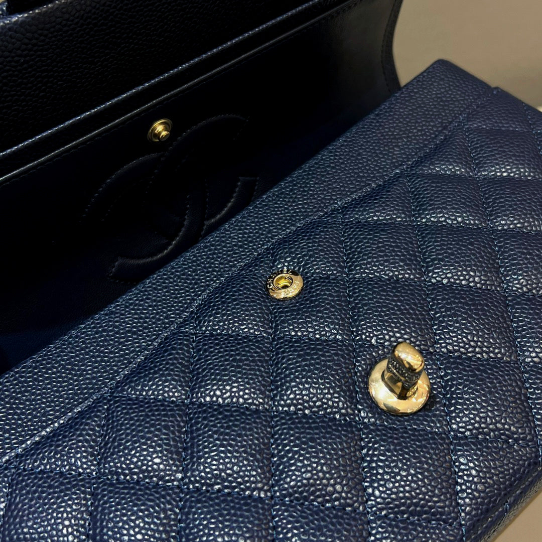 CH  CLASSIC 11.12 HANDBAG 25.5 Grained Calfskin Navy Blue