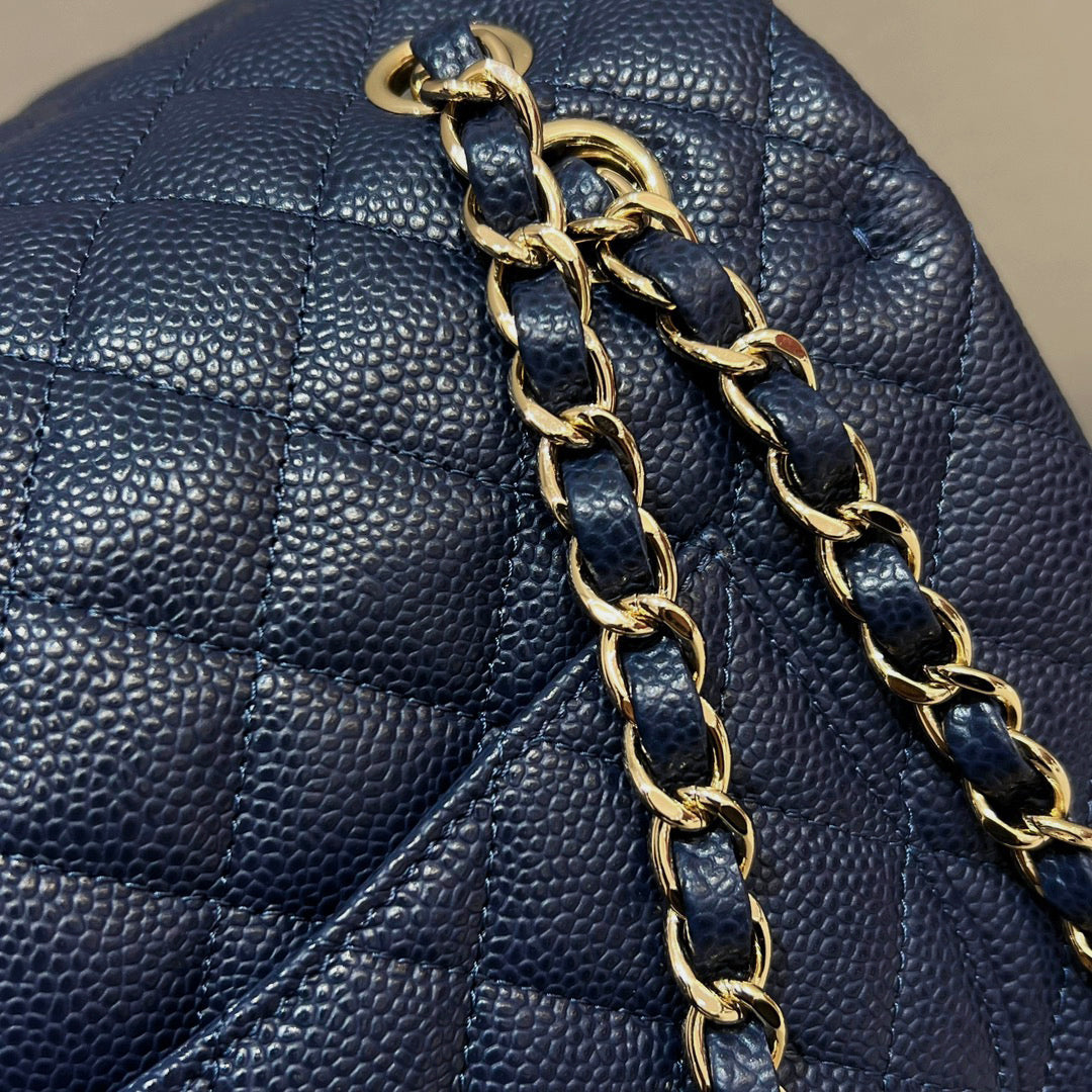 CH  CLASSIC 11.12 HANDBAG 25.5 Grained Calfskin Navy Blue